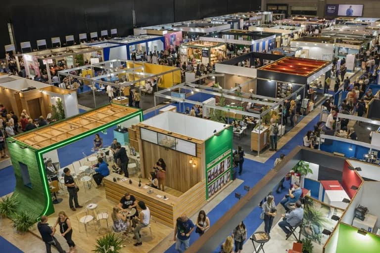 Melhores franquias para investir em 2026: oportunidades para diferentes perfis de investidor